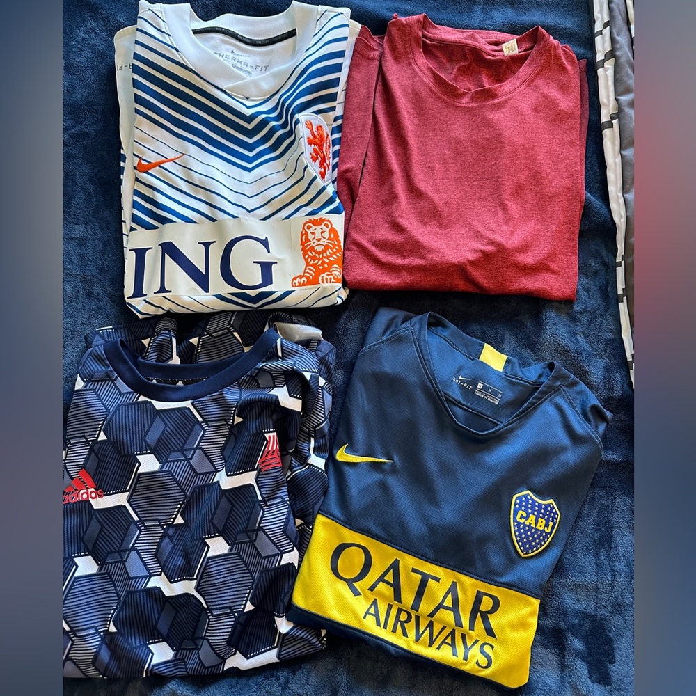 Sports shirts x4 soccer